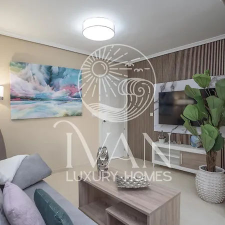 Casa Abrazo Ivan Luxury Homes 4ªplta Sur 1ªlinea