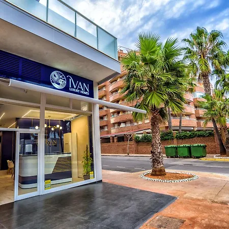 Casa Abrazo Ivan Luxury Homes 4ªplta Sur 1ªlinea Oropesa del Mar